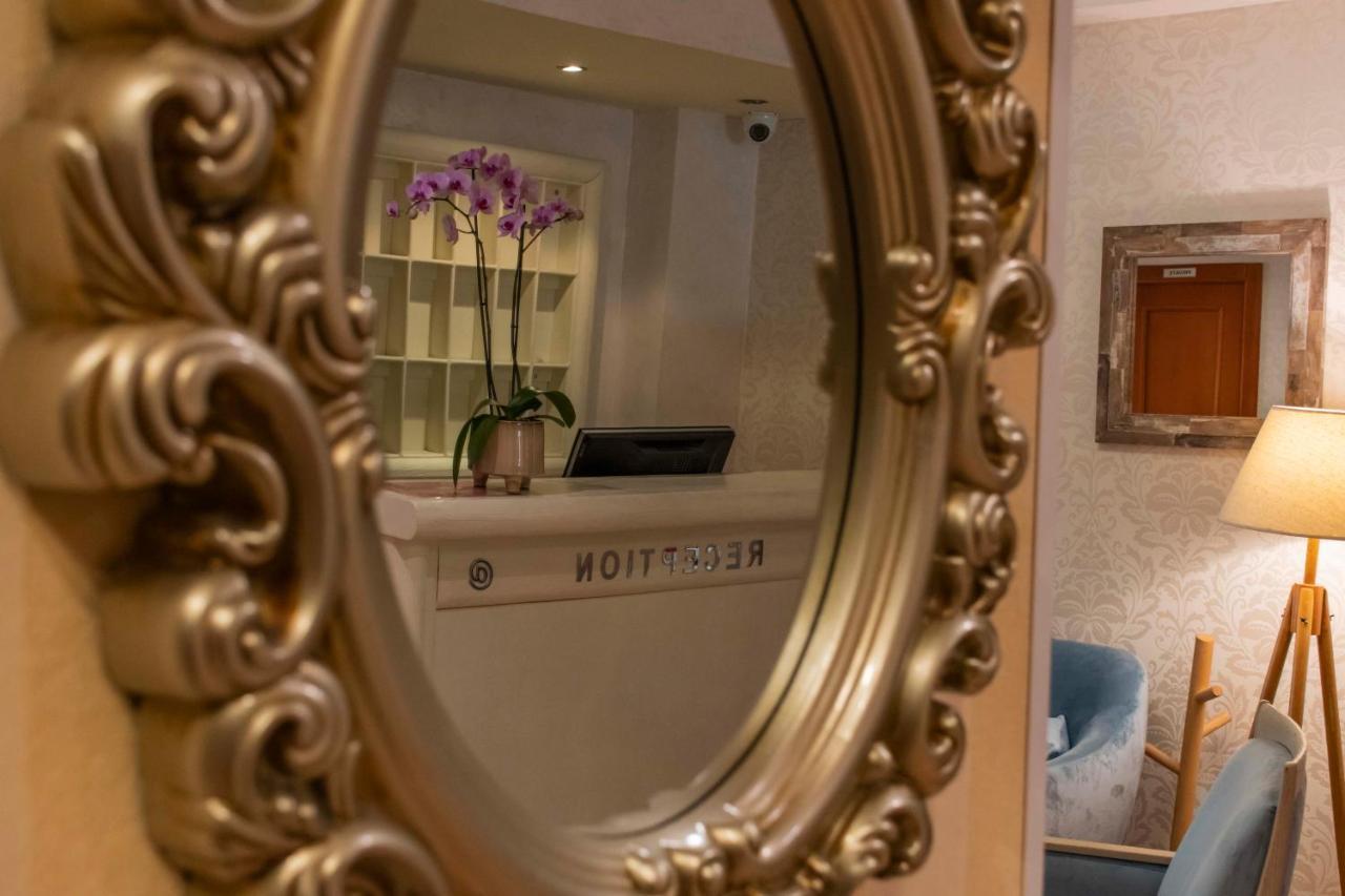 Mali Hotel Porat Budva Exterior foto